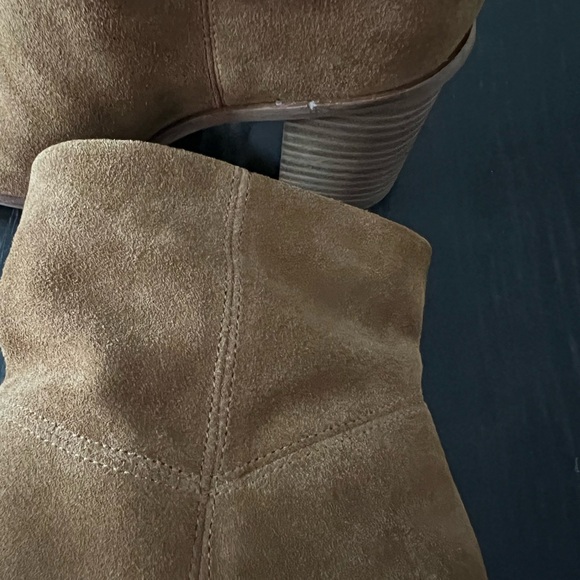 Lucky Brand Womens Jicole Suede Booties - Picture 12 of 14